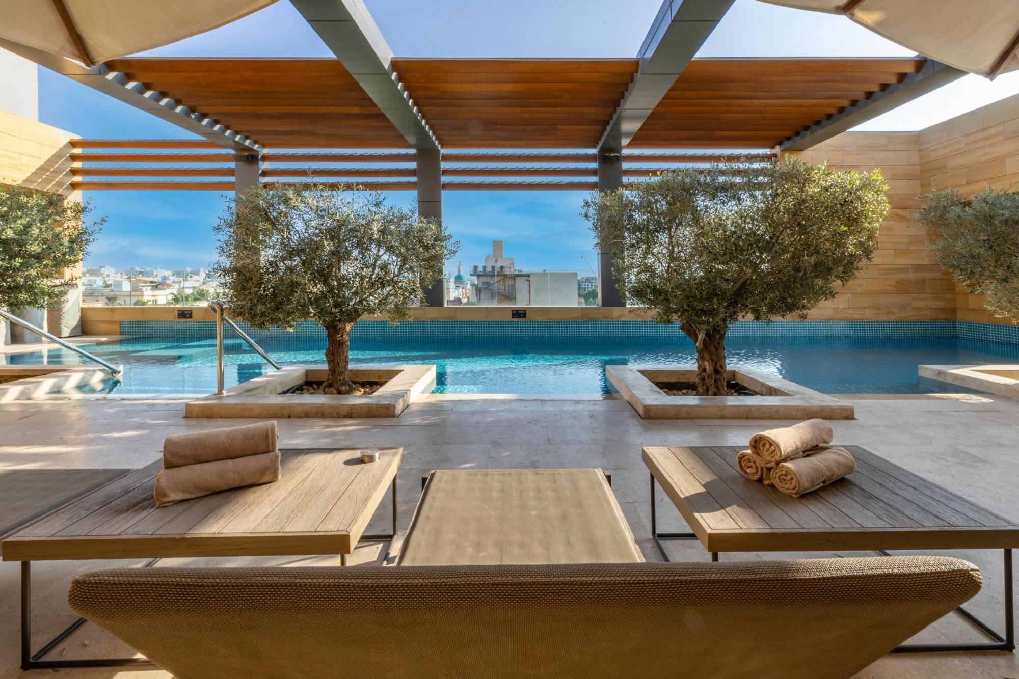 Shirvan Hotel City Yard ג'דה מראה חיצוני תמונה The pool at the hotel