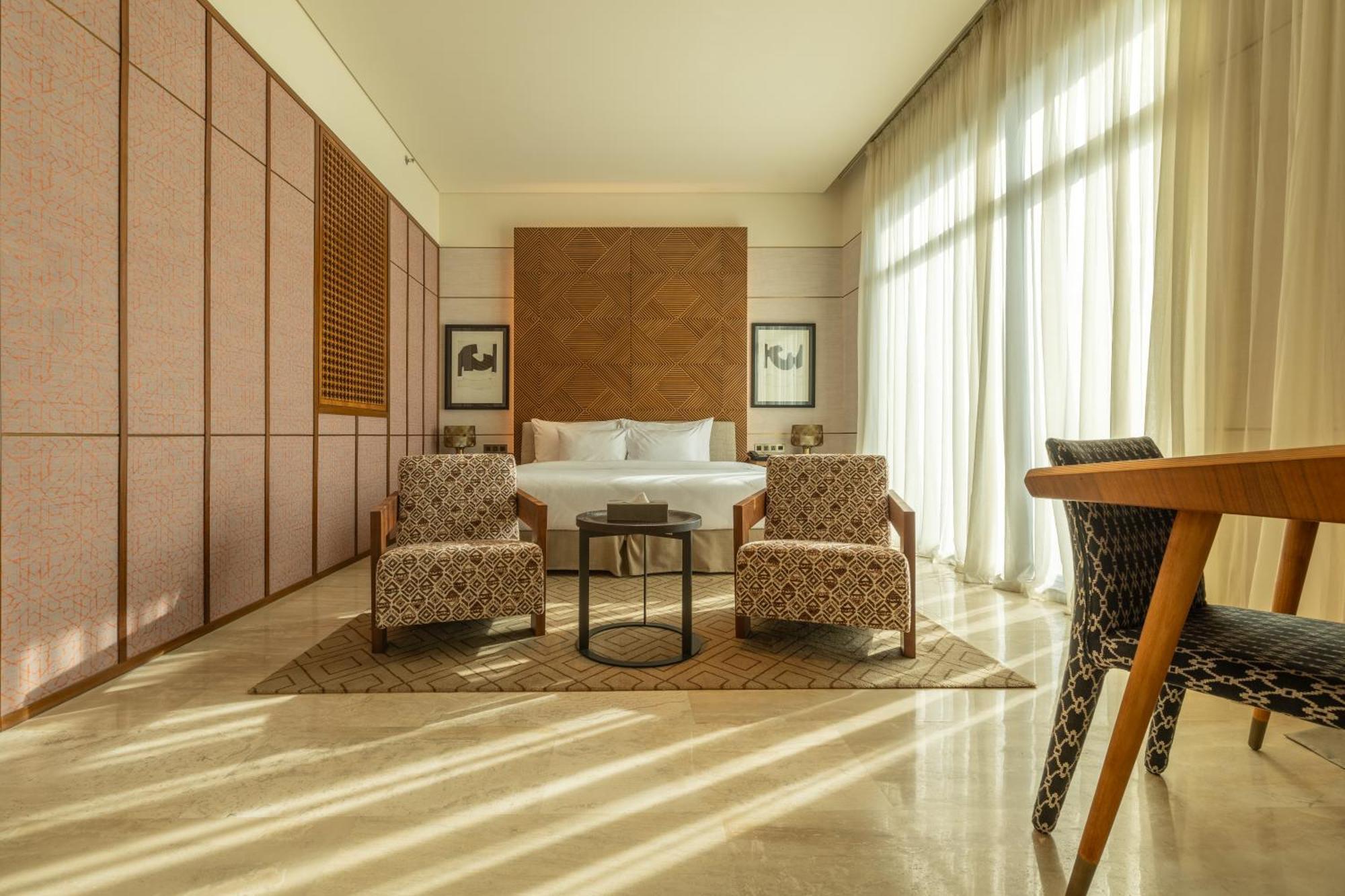 Shirvan Hotel City Yard ג'דה מראה חיצוני תמונה A bedroom at the hotel